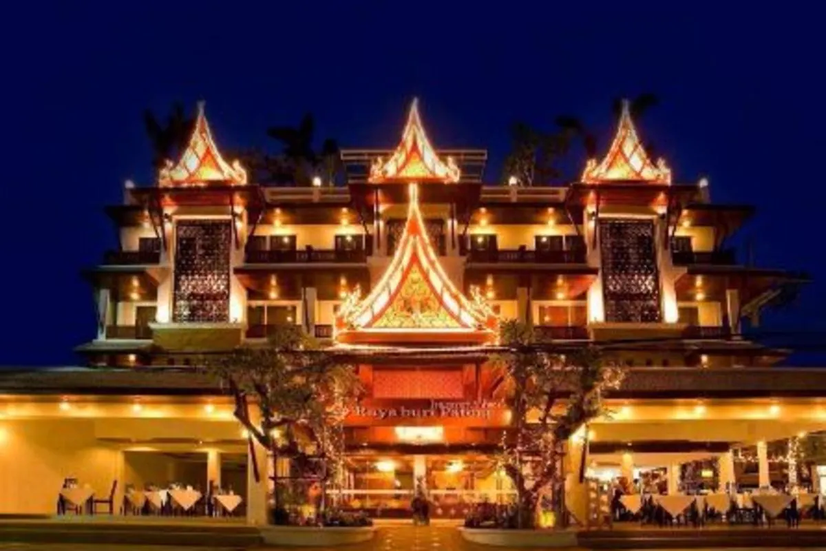 Bangkok, Pattaya & Phuket in Thailand
